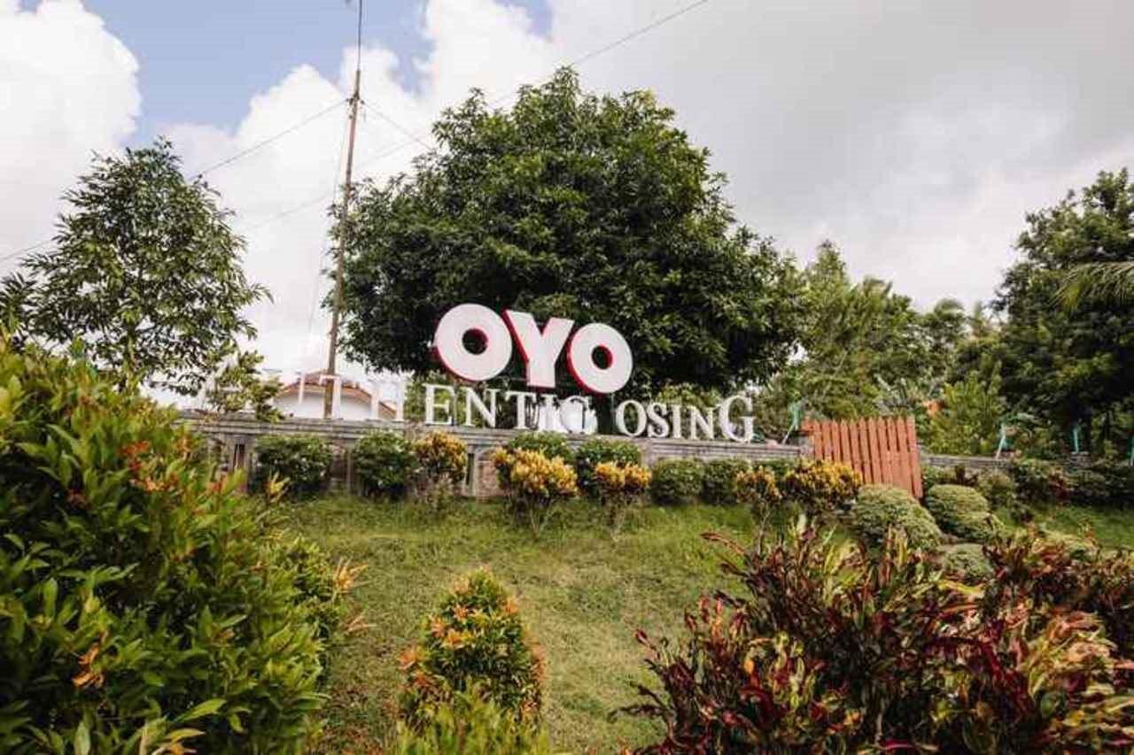 Oyo 986 Authentic Osing Homestay Banyuwangi  Dış mekan fotoğraf