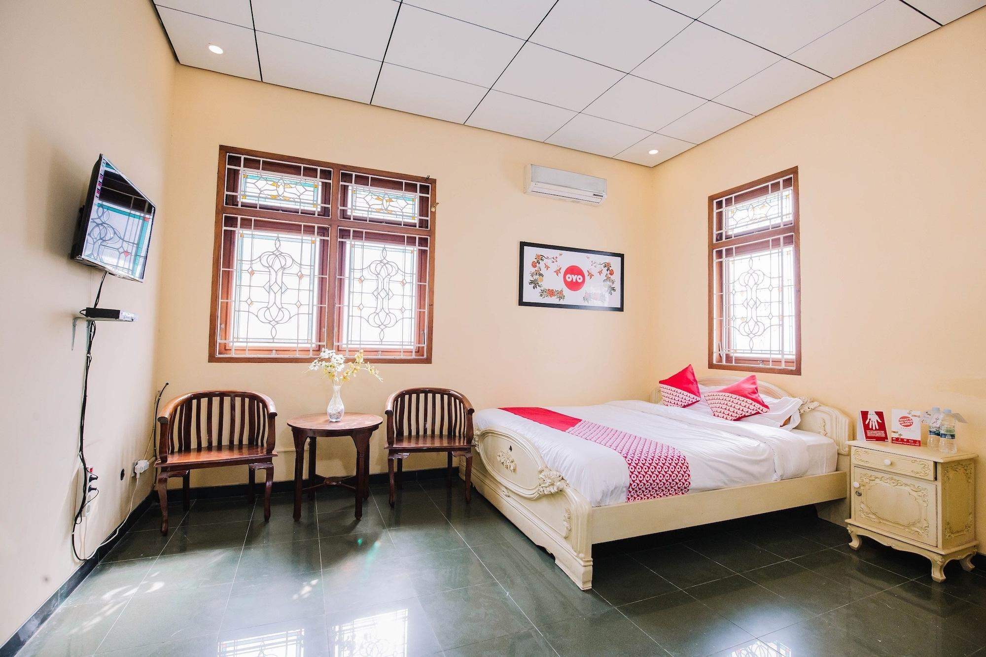 Oyo 986 Authentic Osing Homestay Banyuwangi  Dış mekan fotoğraf