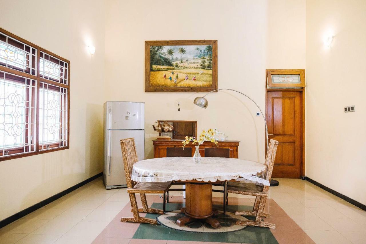 Oyo 986 Authentic Osing Homestay Banyuwangi  Dış mekan fotoğraf