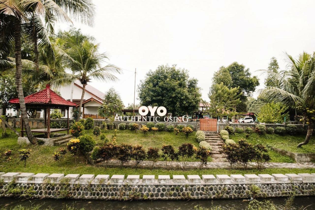 Oyo 986 Authentic Osing Homestay Banyuwangi  Dış mekan fotoğraf